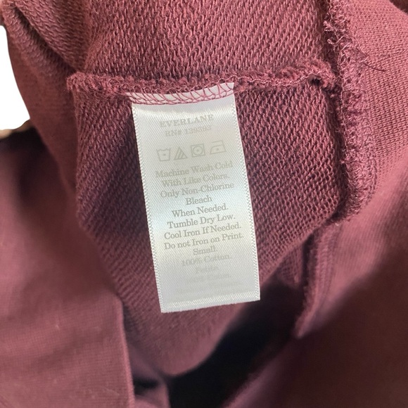 Everlane The 100% Human Typography Sweatshirt Burgundy Pink Size Small - Picture 6 of 7